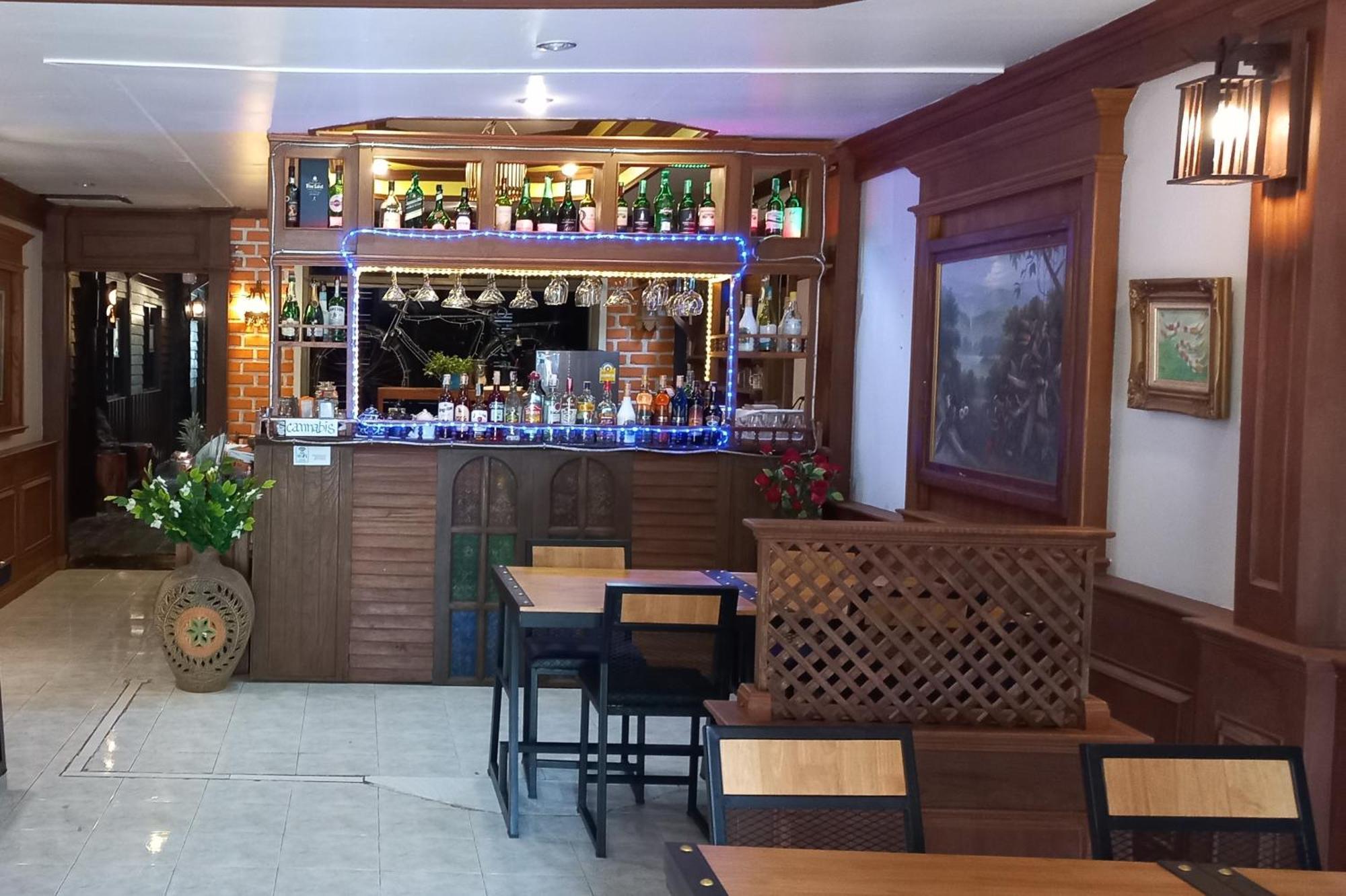 Mangrove House Lanta Old Town Hotel Ko Lanta Kültér fotó